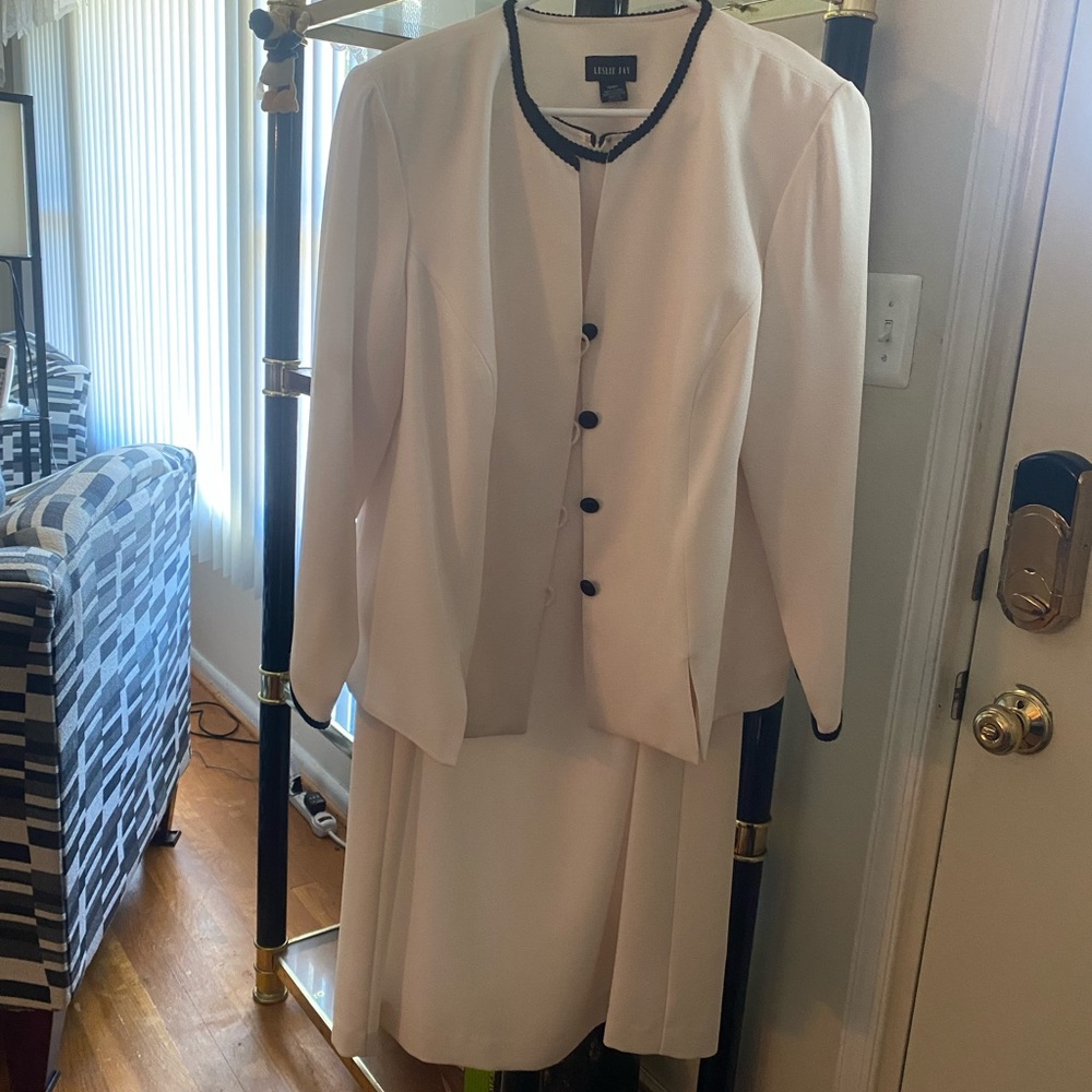 Dress Suit (2 pieces)